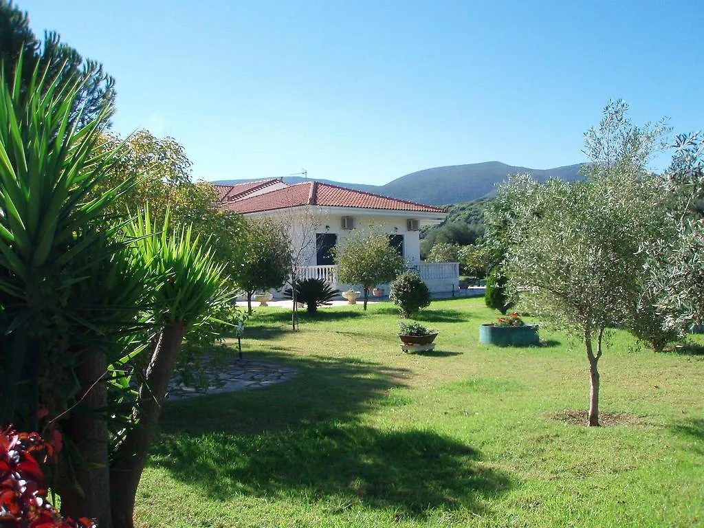 Finikes Studios Kefalonia Sami  Griekenland