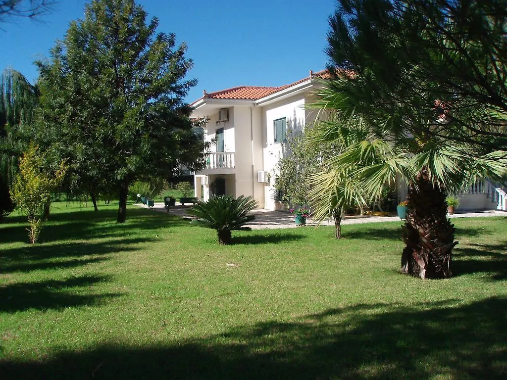 Finikes Studios Kefalonia Sami