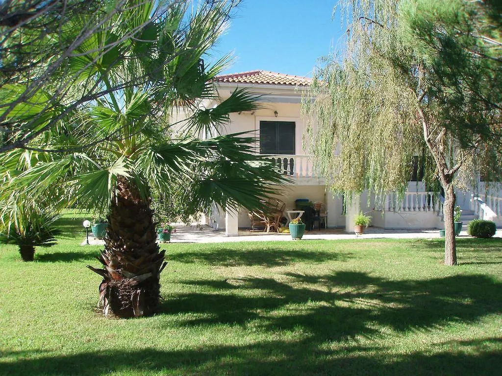 Finikes Studios Kefalonia Sami  Sami (Kefalonia)