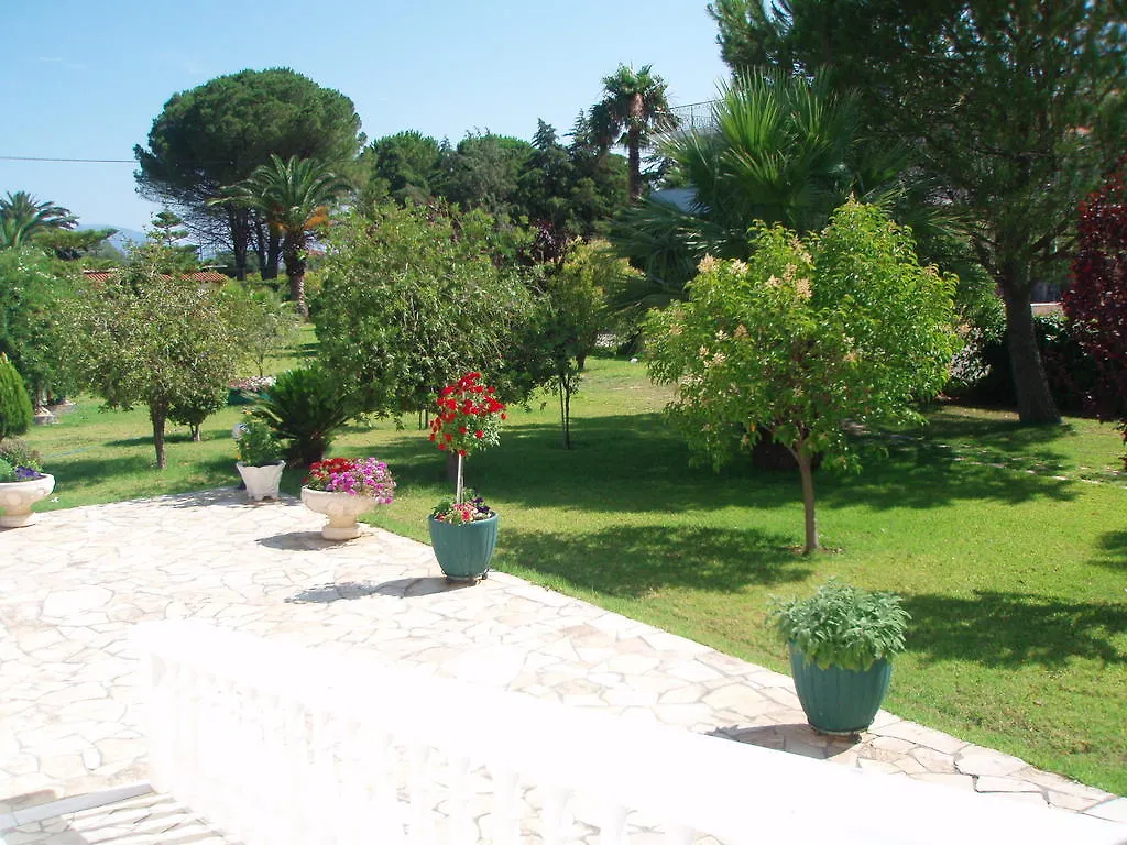 Finikes Studios Kefalonia Sami  Apartment Sami (Kefalonia)