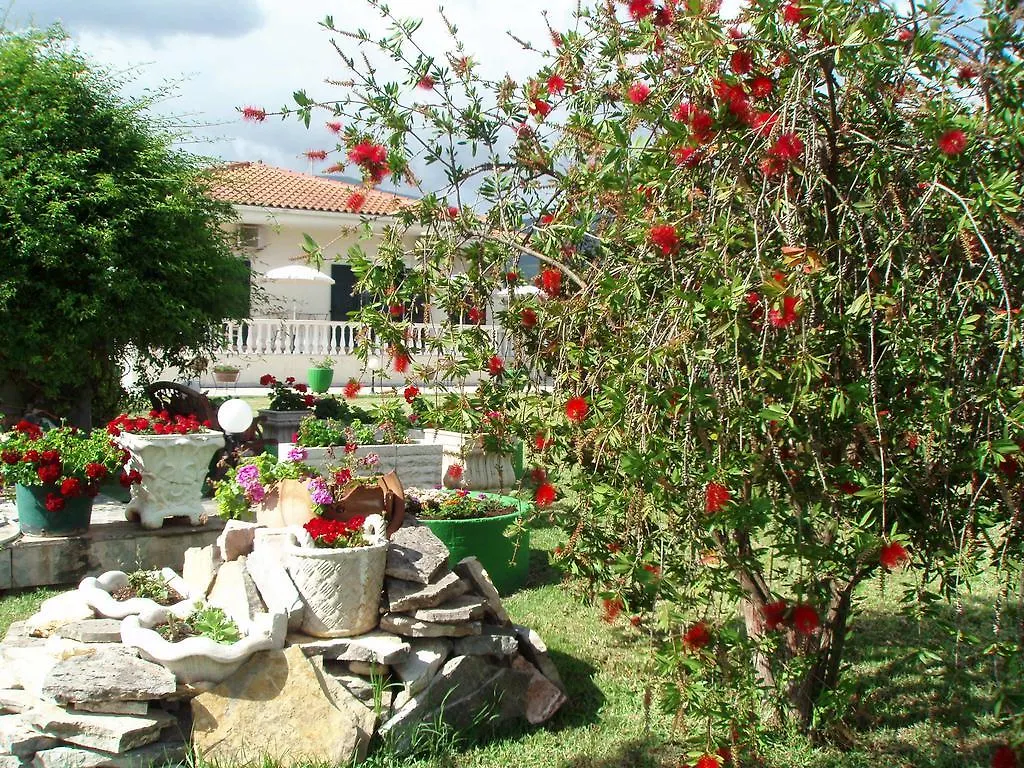 Finikes Studios Kefalonia Sami