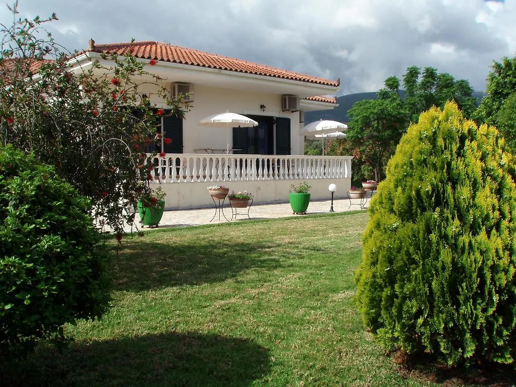 Apartment Finikes Studios Kefalonia Sami