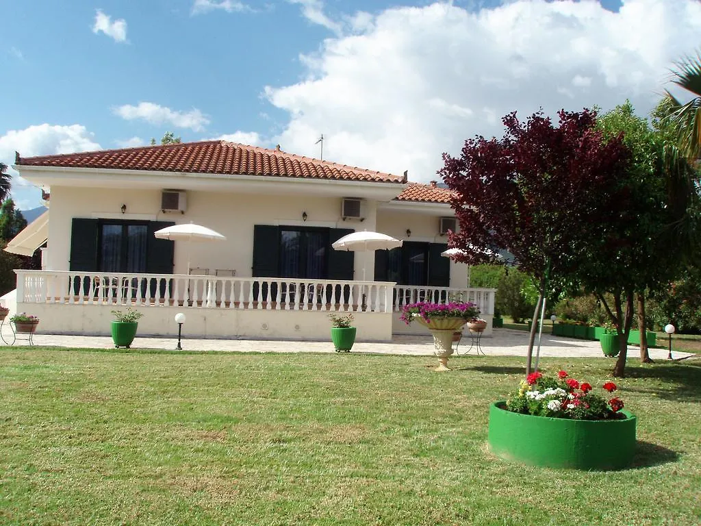 Finikes Studios Kefalonia Sami  Sami (Kefalonia)