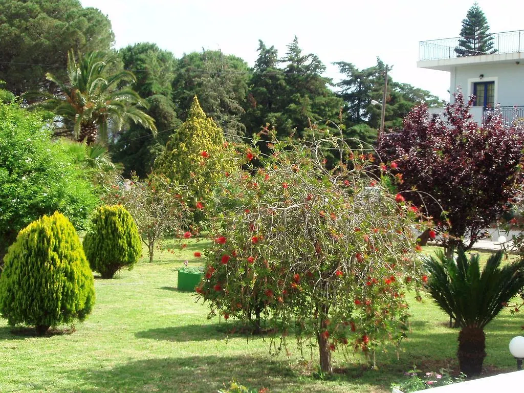Finikes Studios Kefalonia Sami  Apartmán