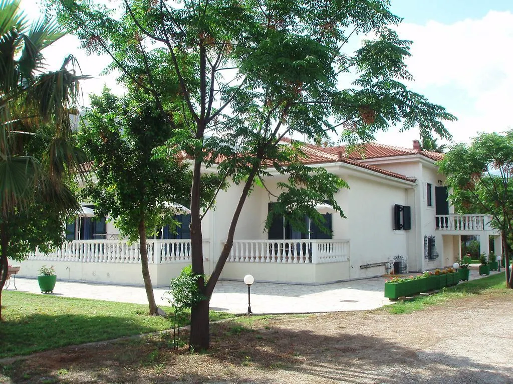 Finikes Studios Kefalonia Sami  Apartmán